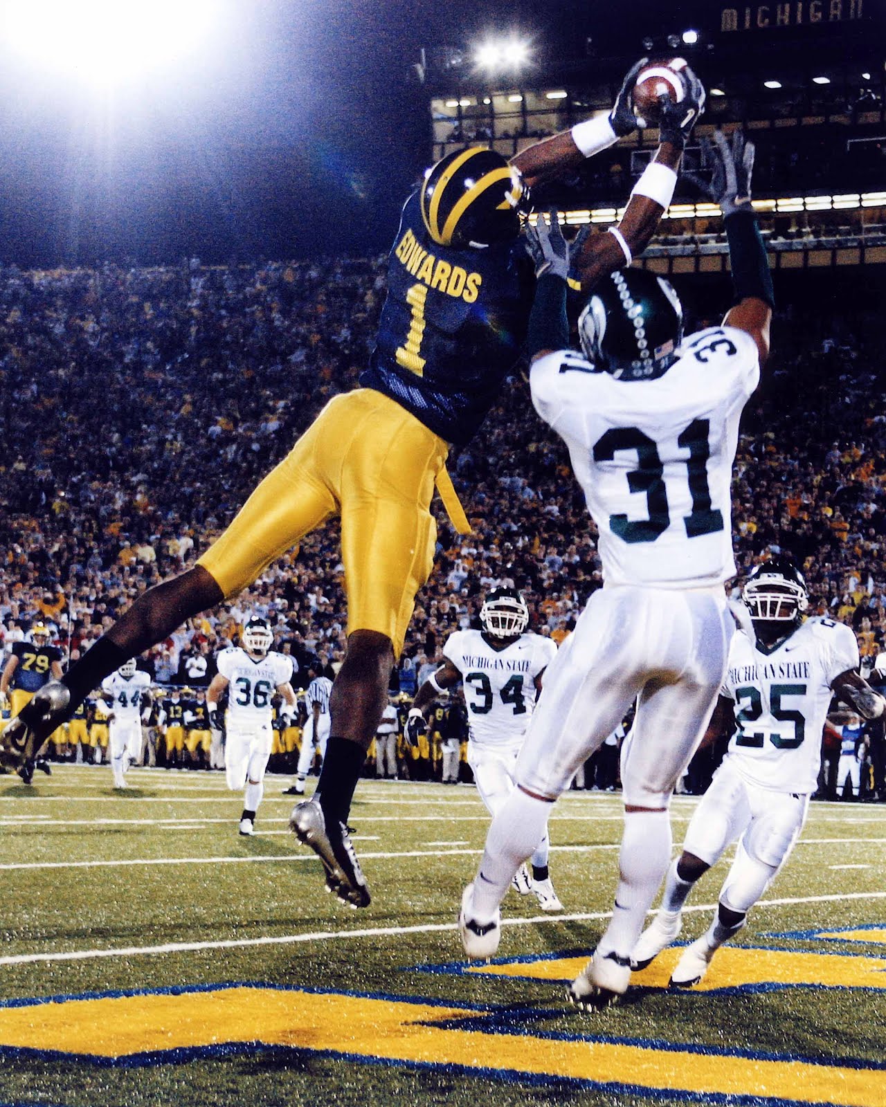 Braylon Edwards returns to Michigan for degree